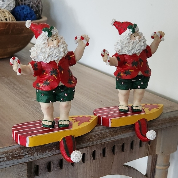 🎅 Christmas “Surfing with Santa” Stocking Holder Figurine Set – Preowned, Great - Picture 2 of 16